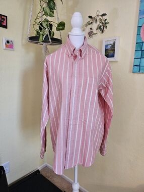 Lord & Taylor Men's Pink Stripe Button-Down Shirt Sz 16 1/2  - 34 35